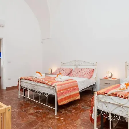 Apartment Da Zia Martina Ad By Apulia